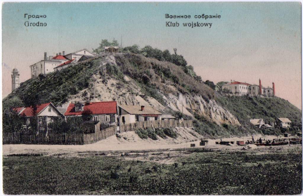 Старый замок (нач. Хх в).jpg