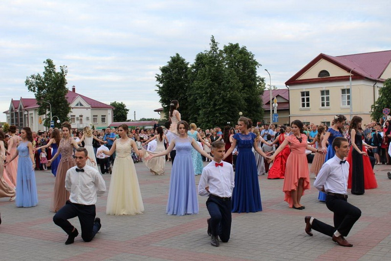 гимназия 1.JPG