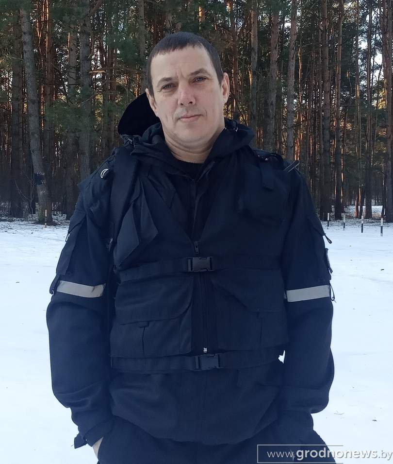 А Александр Петров, старший координатор лесного поиска.jpg