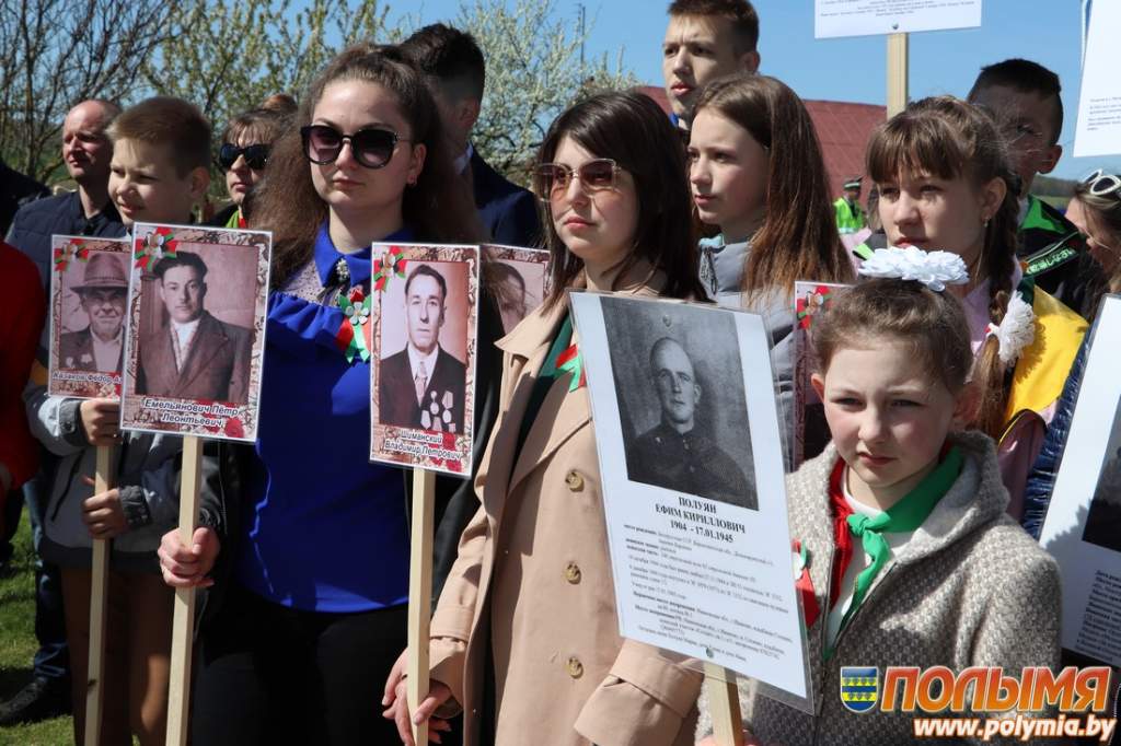 9_Мая_День_Победы_Кореличи_БТР07.jpg