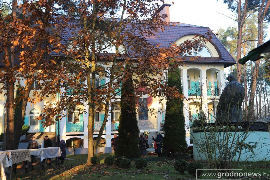 дом для монахов.JPG