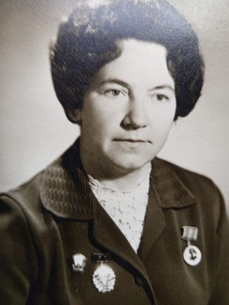 Кузьмина 1976г.jpg