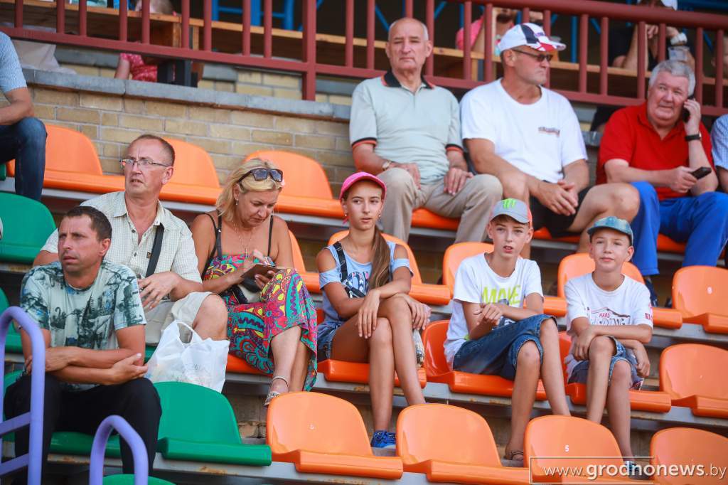 IMG_0215.jpg