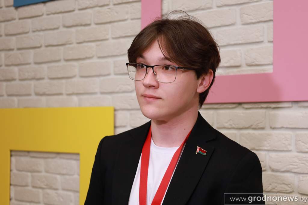 Максим.JPG
