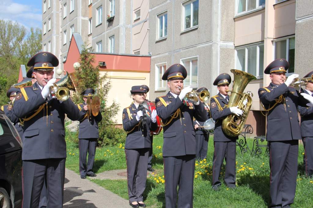 L23VKrEryVk.jpg