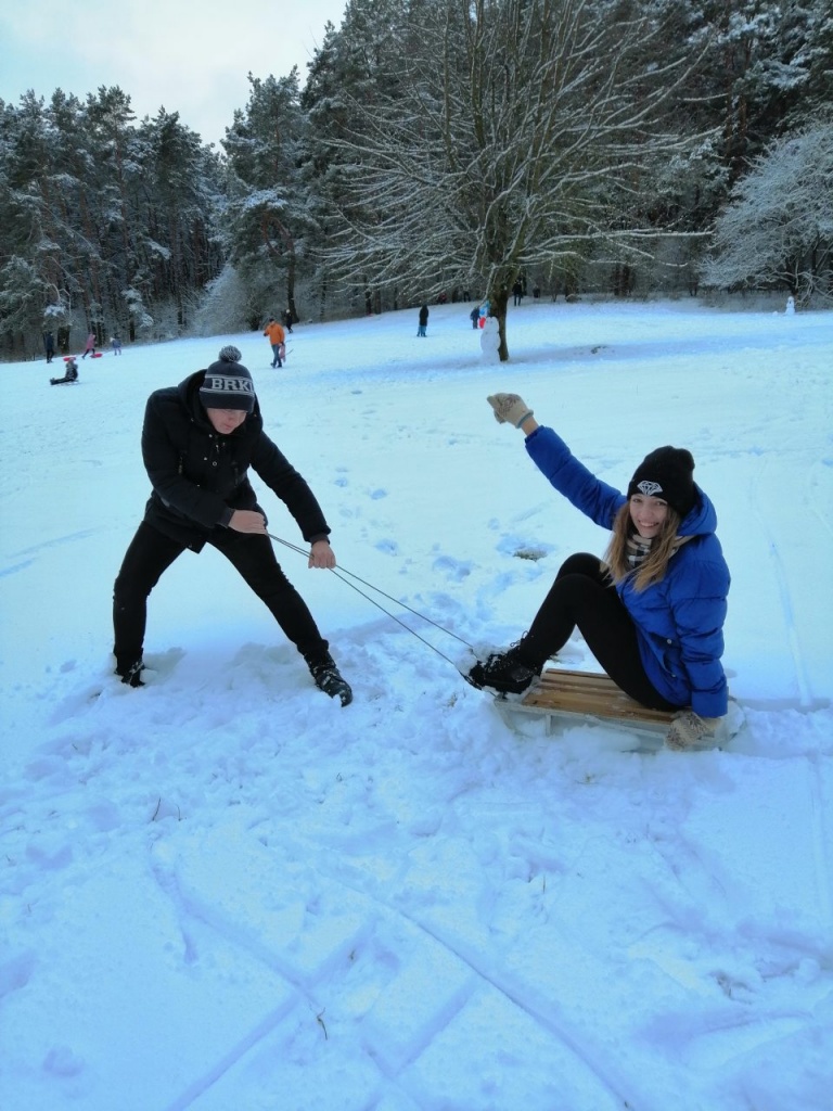 IMG-fedb1ff8152ee2ee2e3249d197159b2f-V.jpg