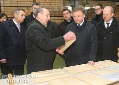 Премьер-министр Беларуси Андрей Кобяков побывал в Щучинском, Мостовском и Волковысском районах