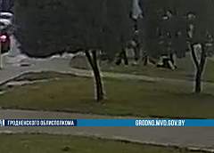 В Гродно трое школьников устраивали драки со взрослыми мужчинами