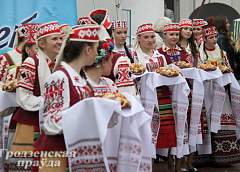 В Гродно прошел фестиваль национальных культур. Зачеты и недочеты
