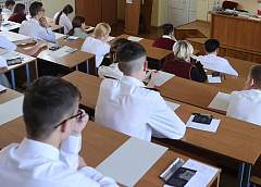 ЦТ по всем предметам в резервный день напишут более 340 абитуриентов