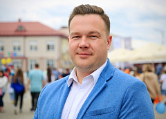 Молодежь у нас замечательная, главное, направить ее в правильное русло
