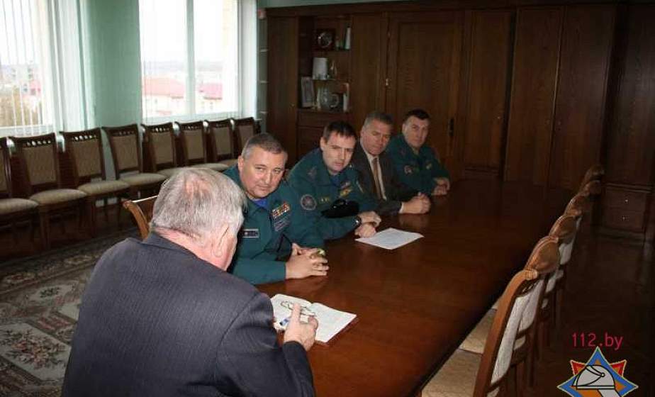 "ДТП с розливом аммиака и 12 пострадавших". В Зельвенском районе проходит комплексное учение по ЧС "ДТП с розливом аммиака и 12 пострадавших". В Зельвенском районе проходит комплексное учение по ЧС