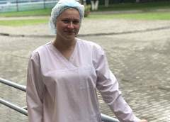 A nurse is recognized by patience and gentle hands. About working days and patients in the "Medical Secrets" project