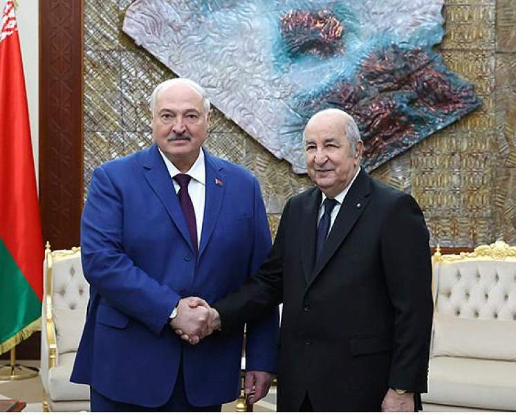 Встреча Александр Лукашенко с Президентом Алжира Теббуном проходит во дворце "Эль-Мурадия"