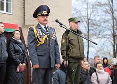 Более сотни парней из Гродненской области отправились служить во внутренние войска 