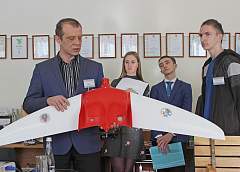 "Drone" takes off in Berestovitsa. Alexander Vnukovich from Bolshaya Berestovitsa made his own drone