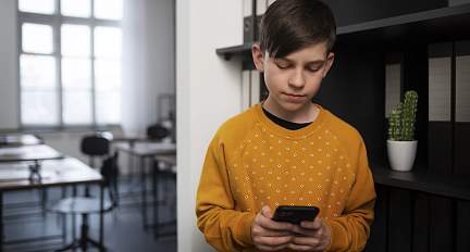 Гродненский школьник передал мошенникам 82 тысячи рублей