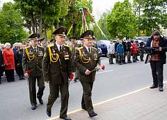 Память о героях: в Гродно прошло возложение цветов к мемориальной доске Ивана Лебедева
