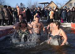 Где на Гродненщине оборудуют купели и кому стоит отказаться от крещенских окунаний?