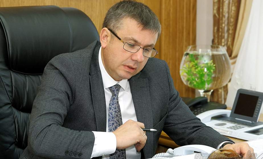 Прямую телефонную линию с  жителями Гродненщины провел заместитель председателя облисполкома Юрий Шулейко