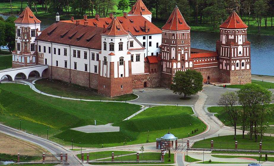 Сокровище Беларуси на 130 фото. В Гродно откроется выставка, посвященная Мирскому замку Сокровище Беларуси на 130 фото. В Гродно откроется выставка, посвященная Мирскому замку