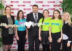 «Мы – граждане Беларуси!» В торжественной обстановке получили паспорта юноши и девушки Октябрьского района Гродно