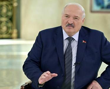 Разговор с Трампом, мирный план для Украины, прогнозы и инсайды от Первого. Главное из интервью Александра Лукашенко белорусским СМИ