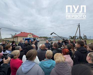 Александр Лукашенко о перспективах развития "АСБ Агро Городец": здесь есть возможность иметь хорошее хозяйство