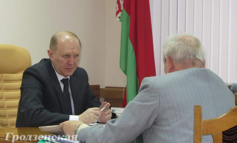 Председатель облисполкома Владимир Кравцов провел прием граждан