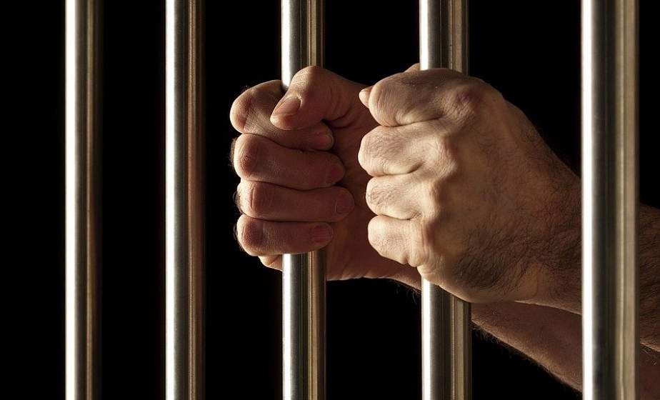 Житель Гродно предстанет перед судом за убийство и изнасилование 18-летней давности Житель Гродно предстанет перед судом за убийство и изнасилование 18-летней давности