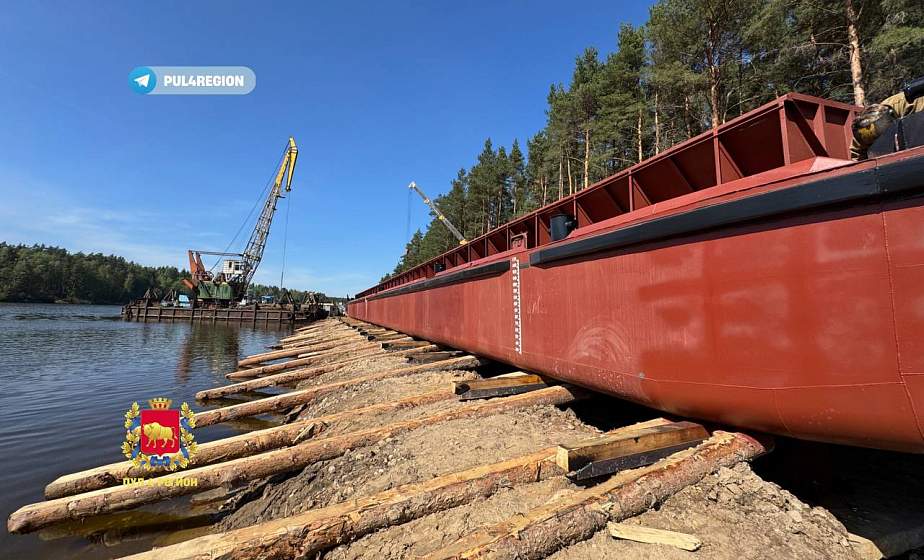 Новую модернизированную баржу для речного пароходства спустили на реке Неман Новую модернизированную баржу для речного пароходства спустили на реке Неман