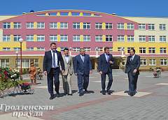 Министр образования высоко оценил проект школы в Ольшанке