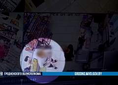 Гродненцу не хватило денег на бутылку водки и он украл ее из магазина