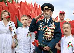 Огненными верстами войны. Ветеран Леонид Данилов поделился воспоминаниями с фронта и рассказал, как в свои 99 сохраняет жизнерадостность
