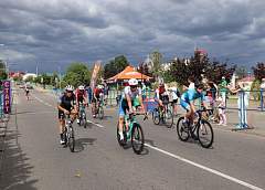 В Слониме прошел финальный этап открытого чемпионата многодневной велогонки