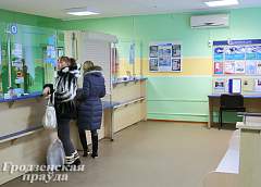 На почте в Вишневце появились "окошки" для выдачи посылок из-за границы