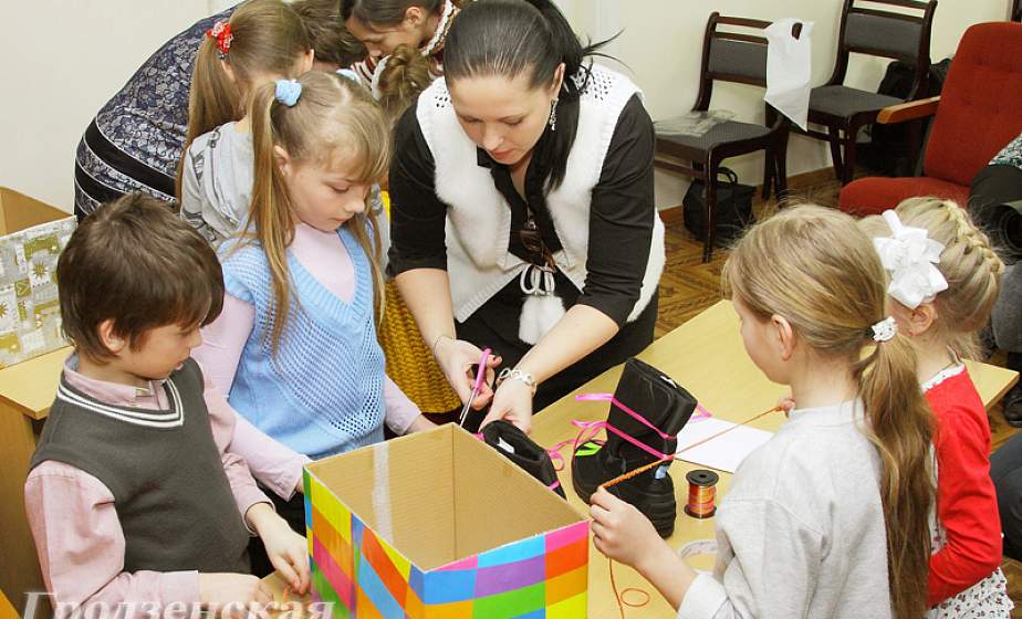 17 тысяч пар сапог прибыли в Гродненскую область