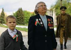 "Молочный Мир" снял клип ко Дню Победы с участием узницы концлагеря