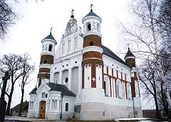Башни-великаны, венецианская арка, потайной ход. Пять столетий Мурованки 