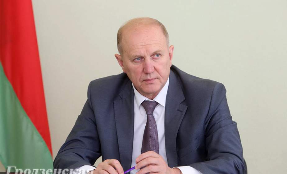 Председатель облисполкома Владимир Кравцов провел прием граждан в Сморгонском районе