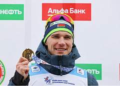 Антон Смольский выиграл спринт на Кубке сильнейших спортсменов, у Ильи Авсеенко - бронза