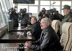 Александр Лукашенко и Владимир Путин приняли участие в учении "Запад-2013" 