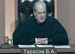 Ведущий телепрограммы "Суд идет" найден мертвым