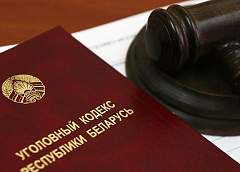 В Гродно ссора между соседями закончилась поджогом двери
