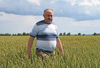Долгая дорога в отчий дом. Сергей Иванчик в 50 лет переехал из города в деревню и стал фермером