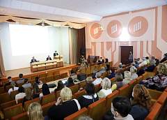 «Проект изменений и дополнений  Конституции вызывает живой интерес в трудовых коллективах». Виктор Пранюк встретился с педагогами Гродненского электротехнического колледжа имени И.Счастного