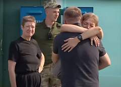 На свободу вышли первые заключённые, которых помиловал Президент