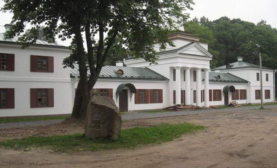В сентябре на Гродненщине откроются: детская амбулатория в Ольшанке и музей-усадьба Огинского в Залесье В сентябре на Гродненщине откроются: детская амбулатория в Ольшанке и музей-усадьба Огинского в Залесье