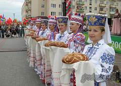 A souvenir shop, a small-scale Grodno and an art café. The exhibition centre "Festivalny" will be opened by the beginning of the Festival of National Cultures