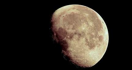 Жители Земли в ночь с 4 на 5 декабря смогут увидеть третье в этом году суперлуние